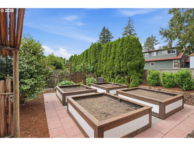 6000 Ne 42ND Way, Vancouver, WA 98661