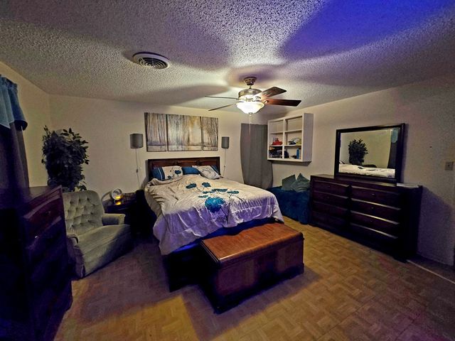 517 E Harriet, Alpine, TX 79830