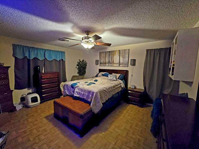 517 E Harriet, Alpine, TX 79830