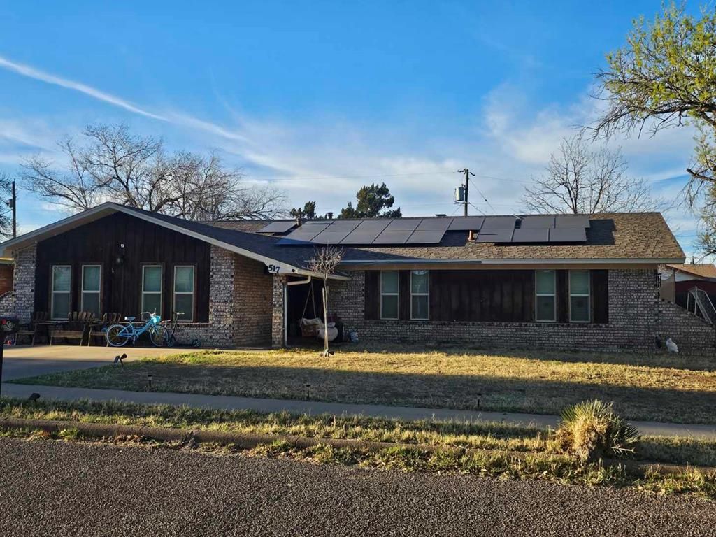 517 E Harriet, Alpine, TX 79830