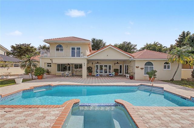 8305 NW 157th Terrace, Miami Lakes, FL 33016