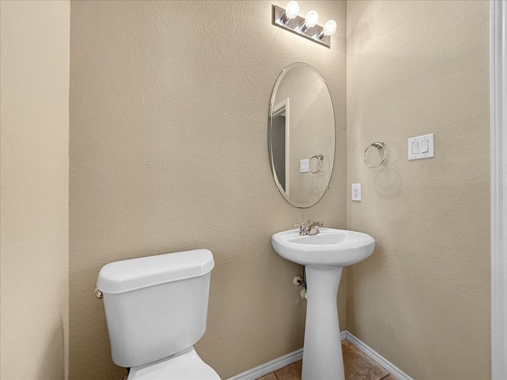 12312 Walden Wood Drive, Fort Worth, TX 76244 — photo 3