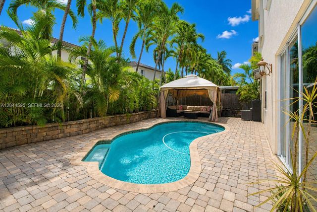 13989 SW 155th Terrace, Miami, FL 33177
