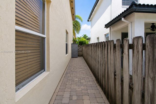 13989 SW 155th Terrace, Miami, FL 33177