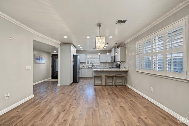 4016 Thatch Avenue, Bakersfield, CA 93313