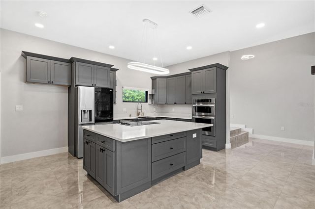 541 W LAKE BRANTLEY ROAD, Altamonte Springs, FL 32714