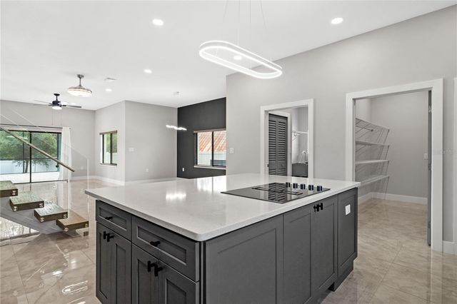 541 W LAKE BRANTLEY ROAD, Altamonte Springs, FL 32714