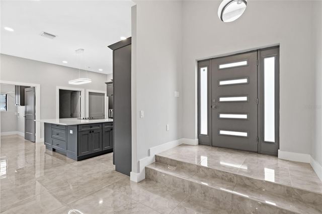 541 W LAKE BRANTLEY ROAD, Altamonte Springs, FL 32714