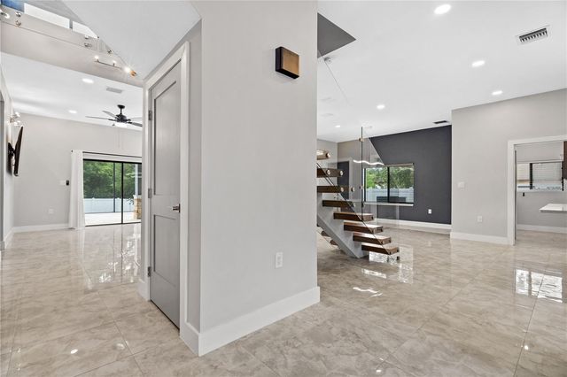 541 W LAKE BRANTLEY ROAD, Altamonte Springs, FL 32714
