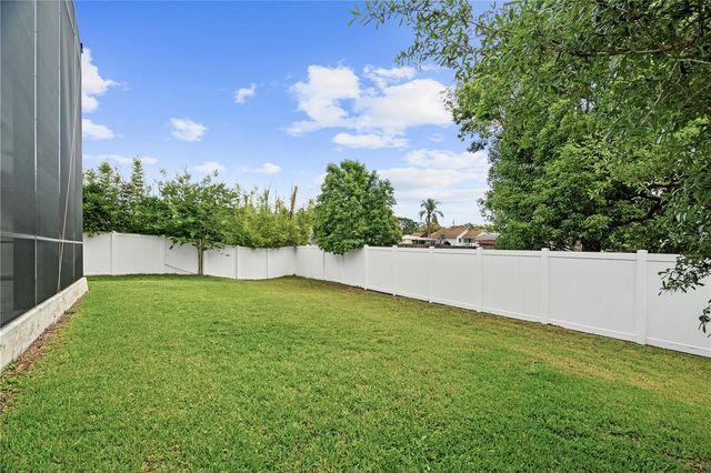 541 W LAKE BRANTLEY ROAD, Altamonte Springs, FL 32714