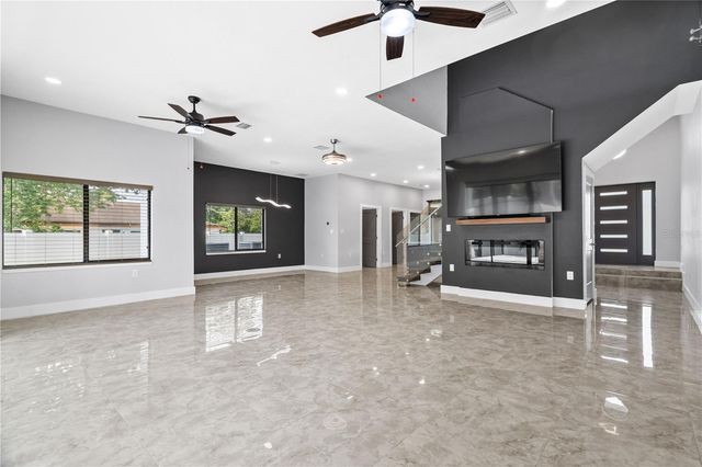 541 W LAKE BRANTLEY ROAD, Altamonte Springs, FL 32714