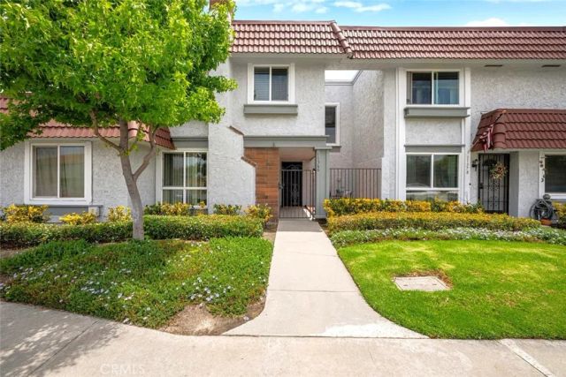 11366 Holder Street, Cypress, CA 90630
