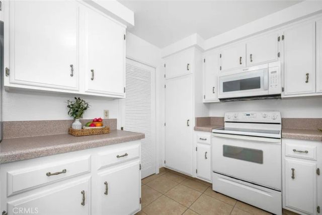 11366 Holder Street, Cypress, CA 90630