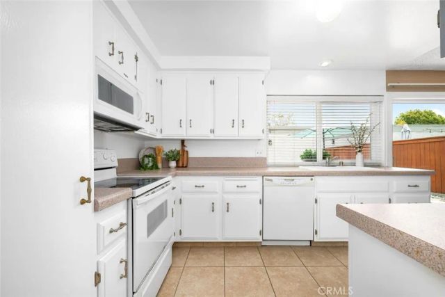 11366 Holder Street, Cypress, CA 90630