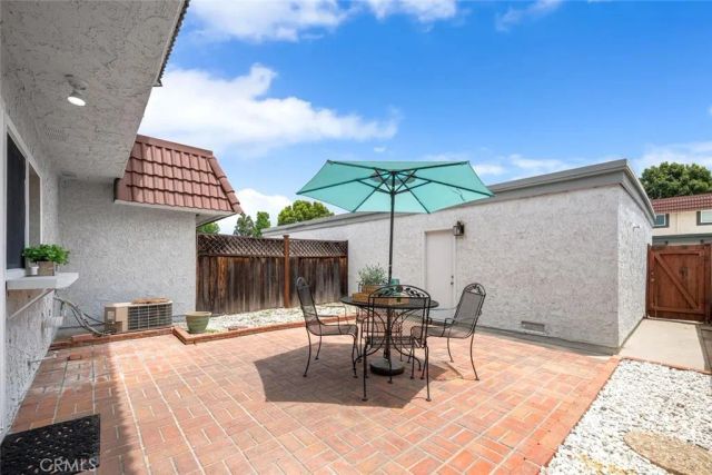 11366 Holder Street, Cypress, CA 90630