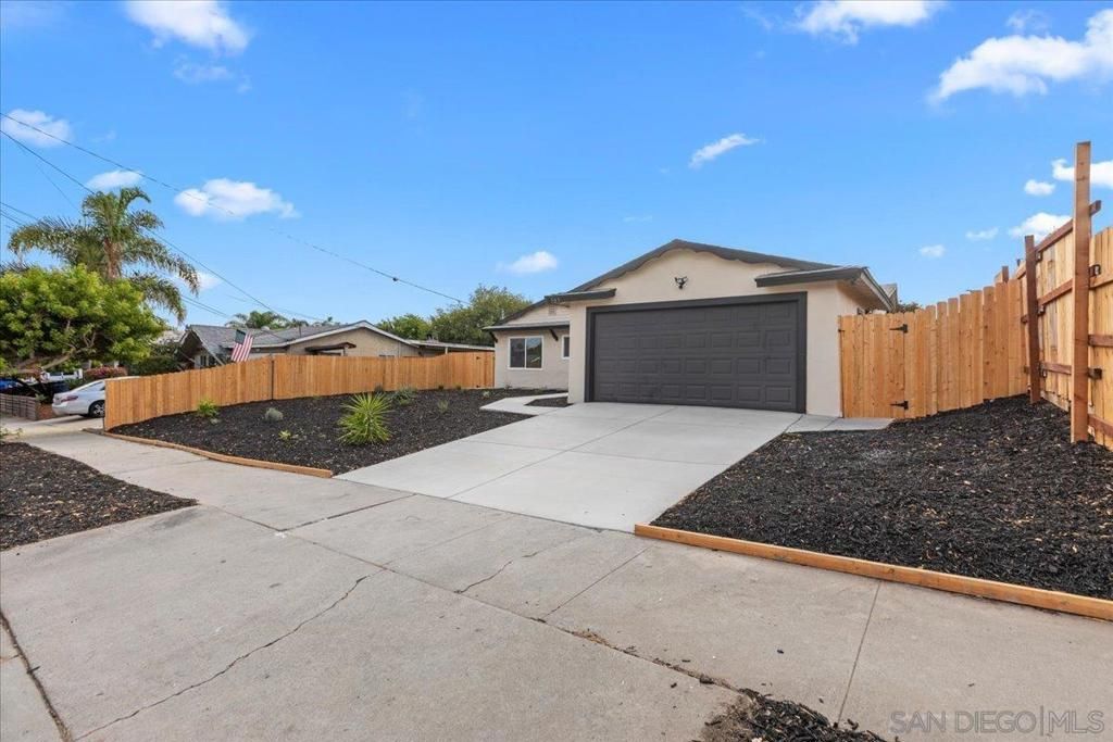 505 Parkbrook St, Spring Valley, CA 91977 — photo 5