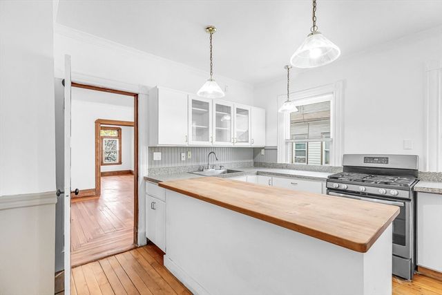 23 Biltmore 2, Springfield, MA 01108