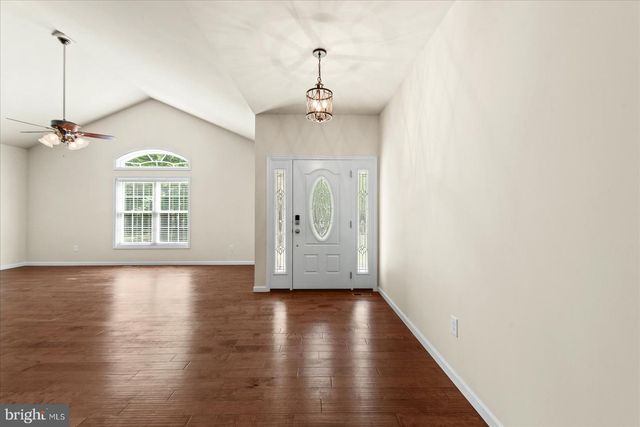 9310 SANDY BEACH LN, King George, VA 22485