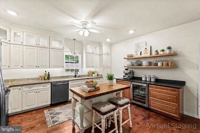 9310 SANDY BEACH LN, King George, VA 22485