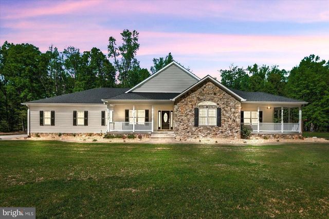 9310 SANDY BEACH LN, King George, VA 22485