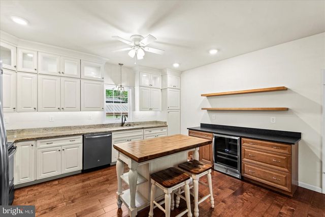 9310 SANDY BEACH LN, King George, VA 22485