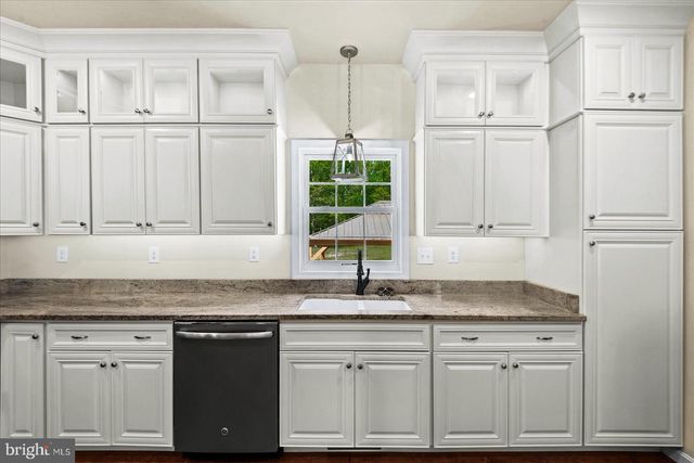 9310 SANDY BEACH LN, King George, VA 22485