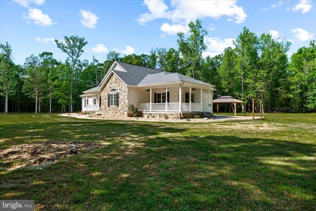 9310 SANDY BEACH LN, King George, VA 22485