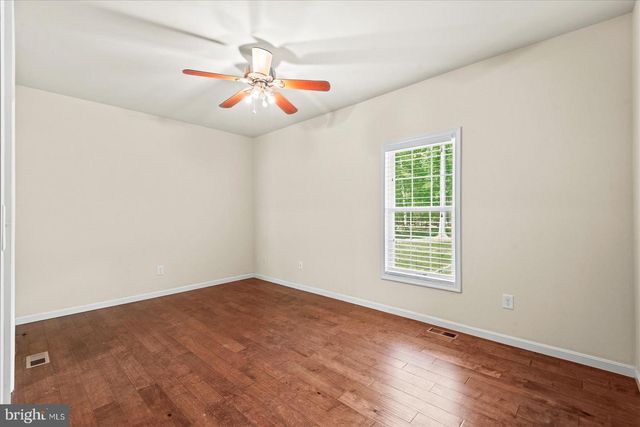 9310 SANDY BEACH LN, King George, VA 22485