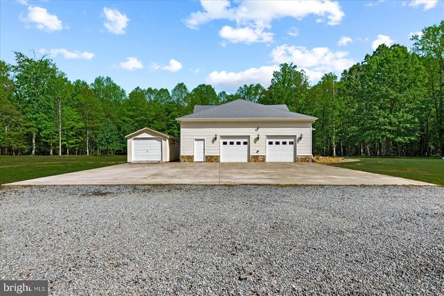 9310 SANDY BEACH LN, King George, VA 22485