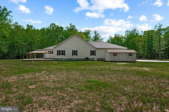 9310 SANDY BEACH LN, King George, VA 22485