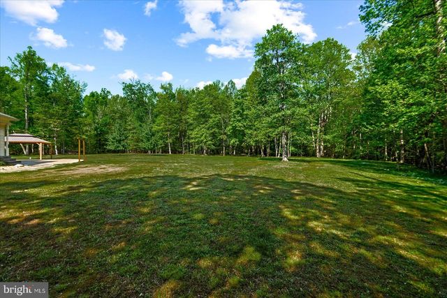 9310 SANDY BEACH LN, King George, VA 22485