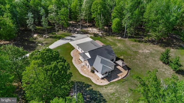 9310 SANDY BEACH LN, King George, VA 22485