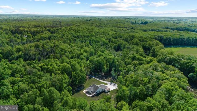 9310 SANDY BEACH LN, King George, VA 22485