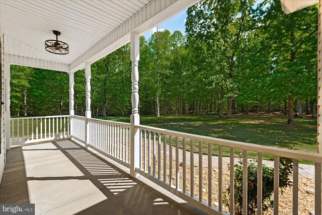 9310 SANDY BEACH LN, King George, VA 22485