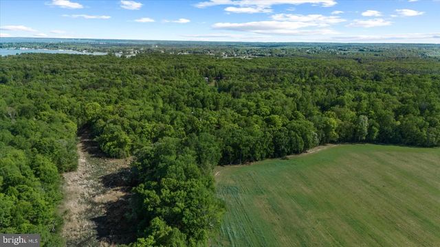 9310 SANDY BEACH LN, King George, VA 22485