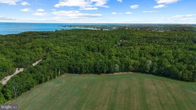 9310 SANDY BEACH LN, King George, VA 22485