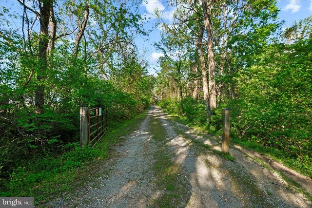 9310 SANDY BEACH LN, King George, VA 22485