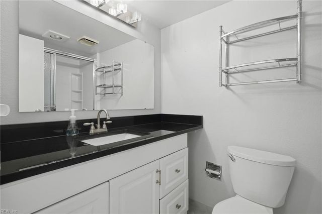 500 Pacific Ave Unit 311, Virginia Beach, VA 23451