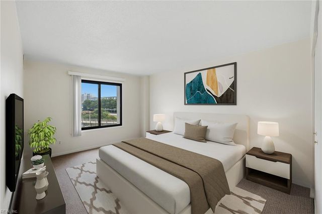 500 Pacific Ave Unit 311, Virginia Beach, VA 23451
