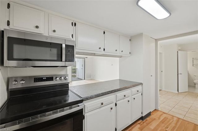 500 Pacific Ave Unit 311, Virginia Beach, VA 23451