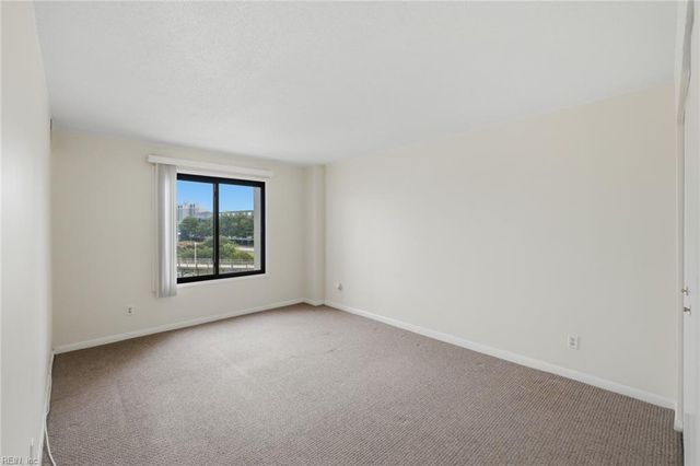 500 Pacific Ave Unit 311, Virginia Beach, VA 23451