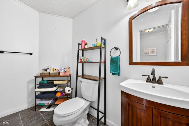 4255 State Road 135 S, Nashville, IN 47448