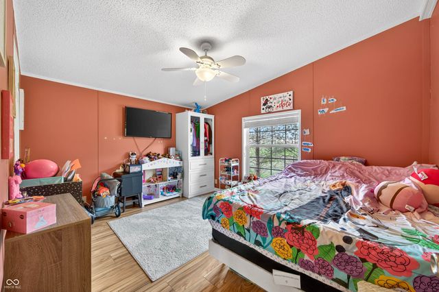 4255 State Road 135 S, Nashville, IN 47448