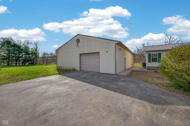 4255 State Road 135 S, Nashville, IN 47448