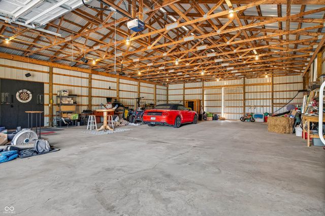 4255 State Road 135 S, Nashville, IN 47448