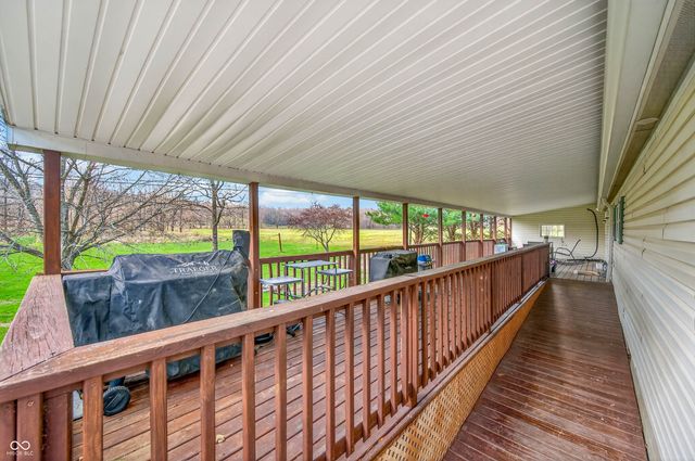 4255 State Road 135 S, Nashville, IN 47448