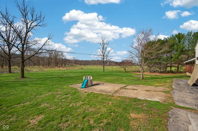 4255 State Road 135 S, Nashville, IN 47448