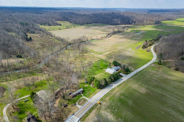 4255 State Road 135 S, Nashville, IN 47448