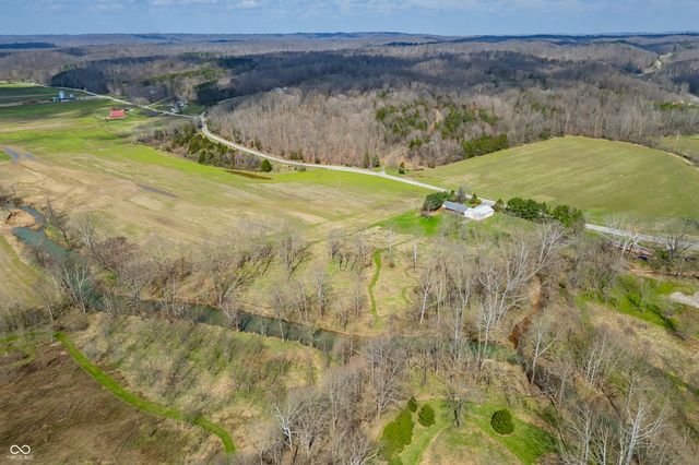 4255 State Road 135 S, Nashville, IN 47448