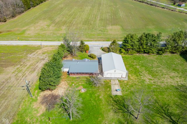 4255 State Road 135 S, Nashville, IN 47448